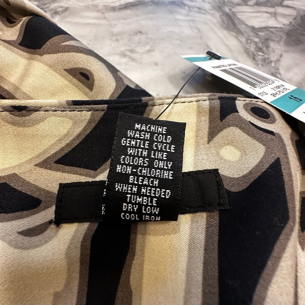 Alfani Beige and Black Patterned Skirt, NWT, Size 16 - Picture 6 of 7